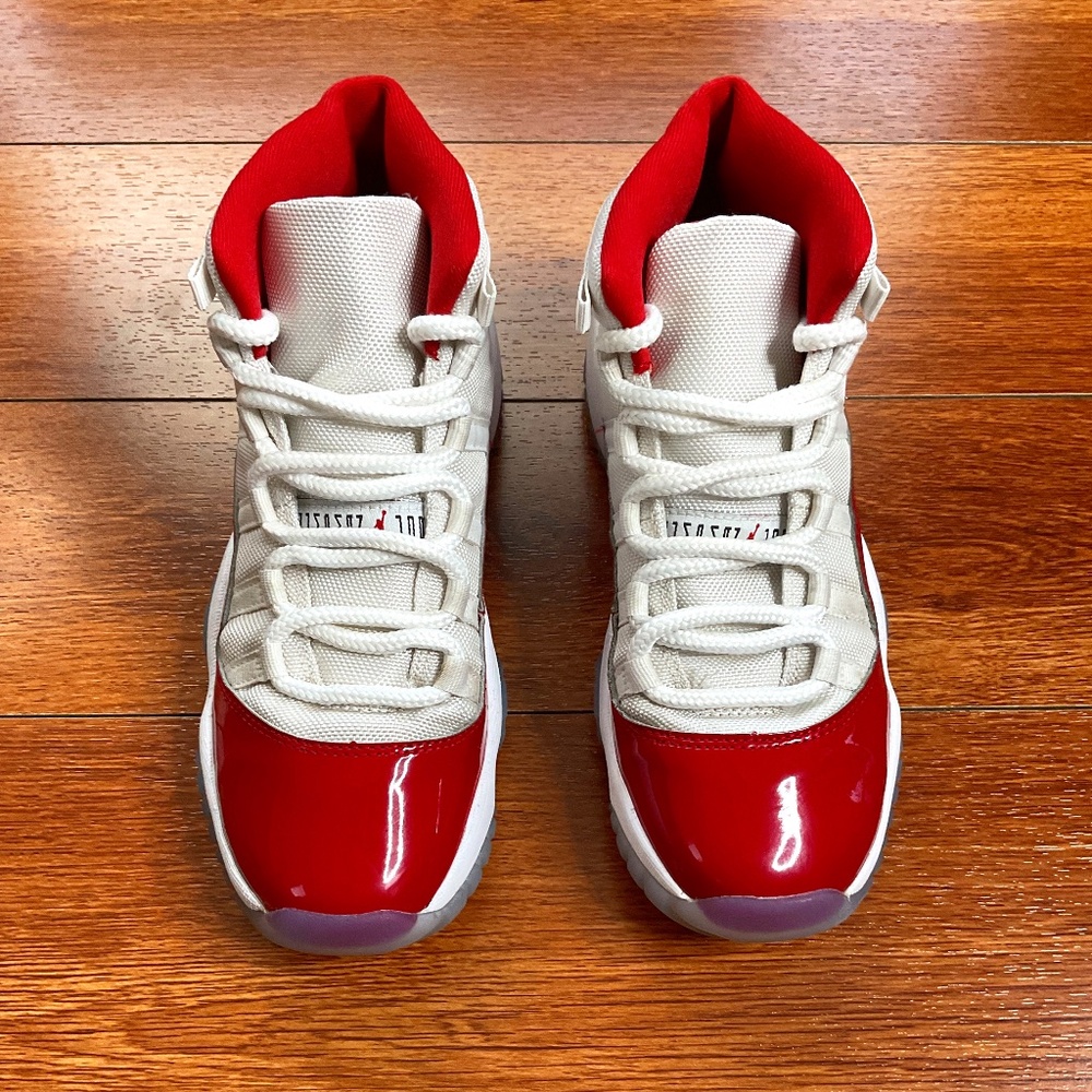 Air Jordan 11 Retro Cherry